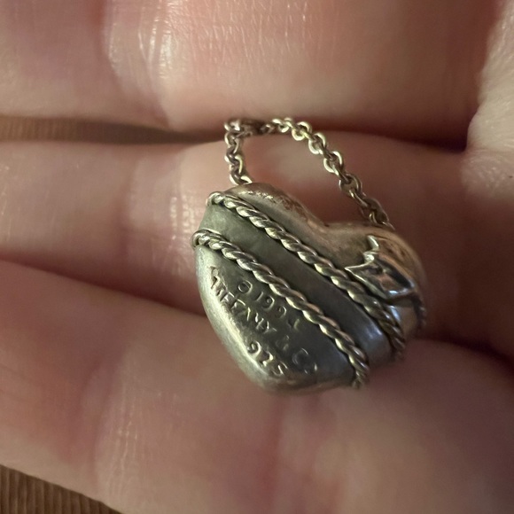 Tiffany & Co. Vintage Heart Arrow Pendant Necklace in Sterling Silver 18" - Picture 3 of 3